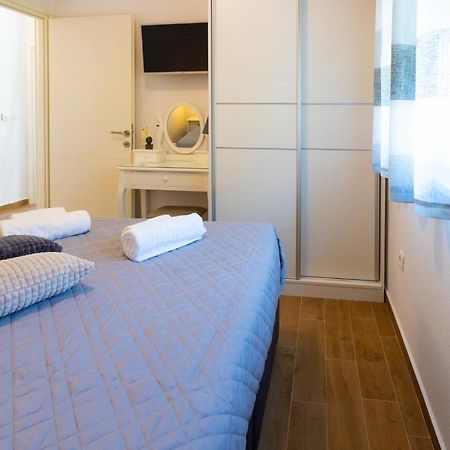 Apartments Jasa Deluxe Makarska Exterior foto