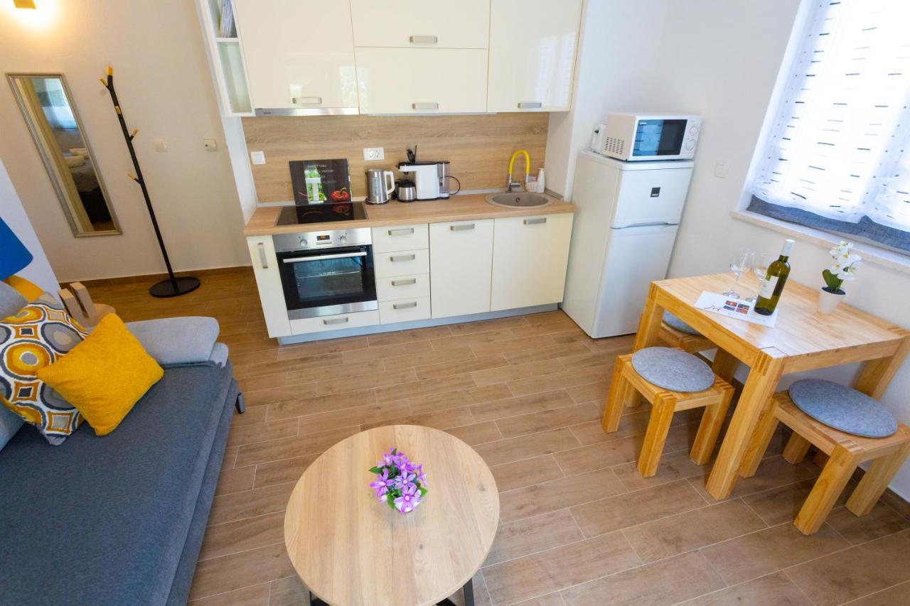 Apartments Jasa Deluxe Makarska Exterior foto