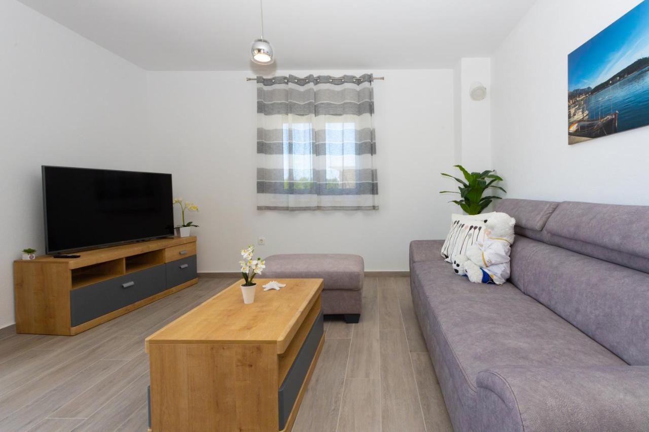 Apartments Jasa Deluxe Makarska Exterior foto