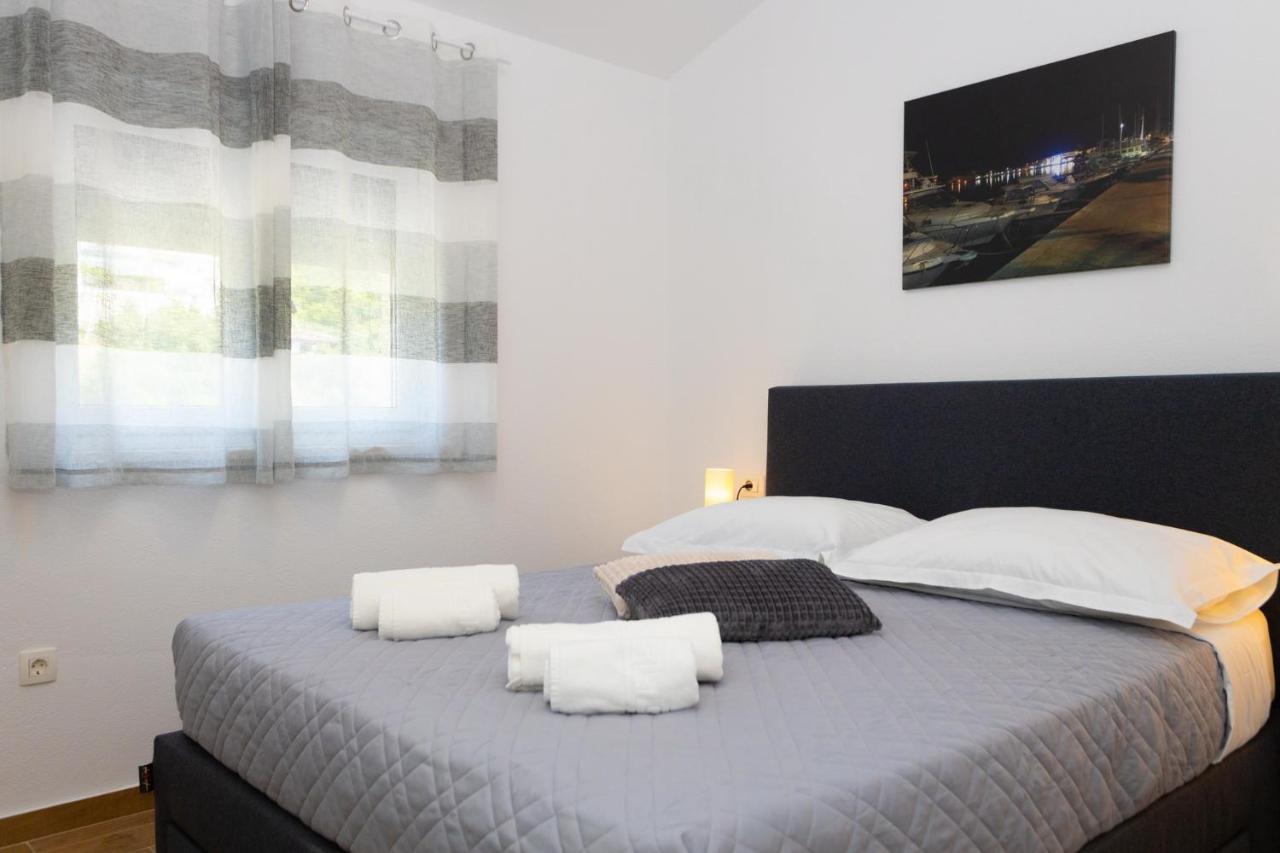 Apartments Jasa Deluxe Makarska Exterior foto